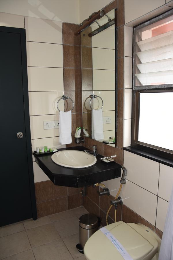 Ulo Chennai Deluxe Ngoại thất bức ảnh